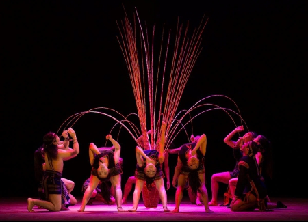 HOI AN BAMBOO CIRCUS – A UNIQUE ARTISTIC BEAUTY IN THE HEART OF THE ANCIENT TOWN